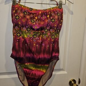 Newport News Bandeau Style Swimsuit Size 16 - NEW